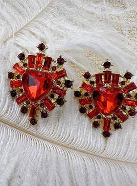 新款轻奢时尚耳钉红色气质耳环百搭红色桃心银针女【C075】