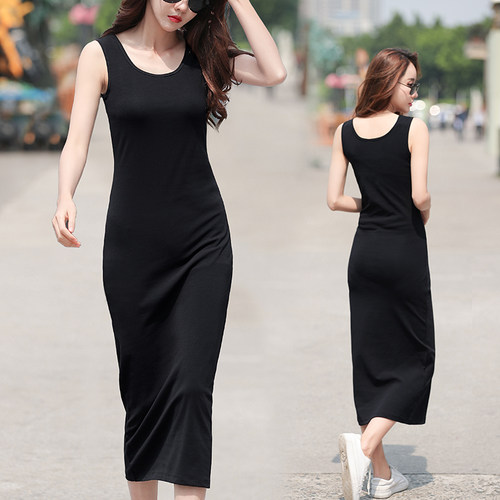 超长款背心裙可搭配外套宽松T恤