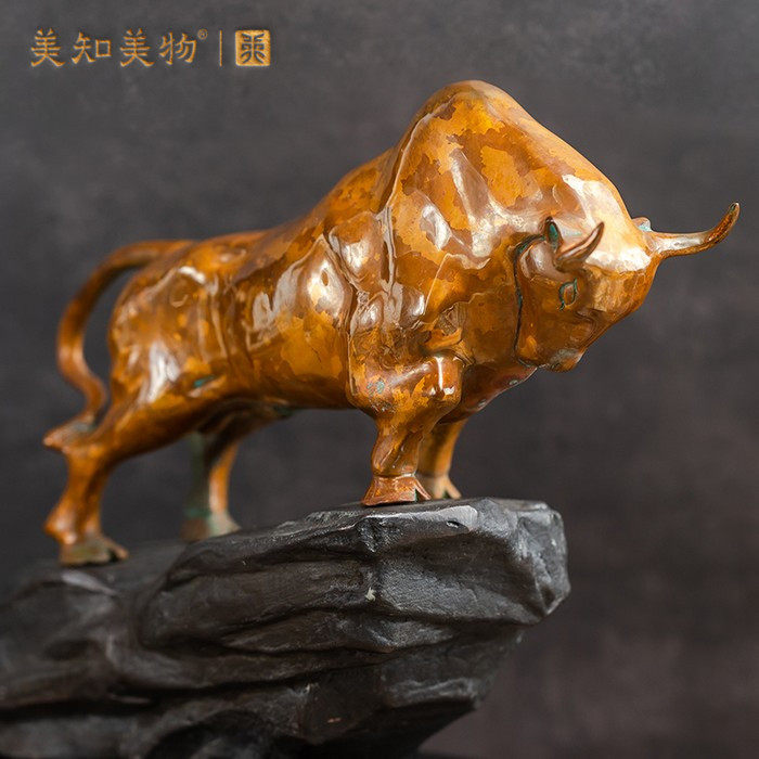 云南会泽斑铜工艺品奋斗者牛摆件生意兴隆风水生肖招财风水办公室