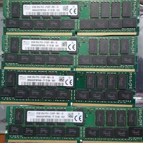SK海力士HMA84GR7AFR4N-TF 32G 2RX4 DDR4 2133 REG 服务器内存