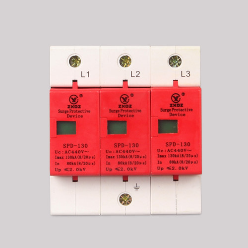 中厦浪涌家用防雷击避雷器开关电涌泳保护器SPD130KA3P3极380vB级