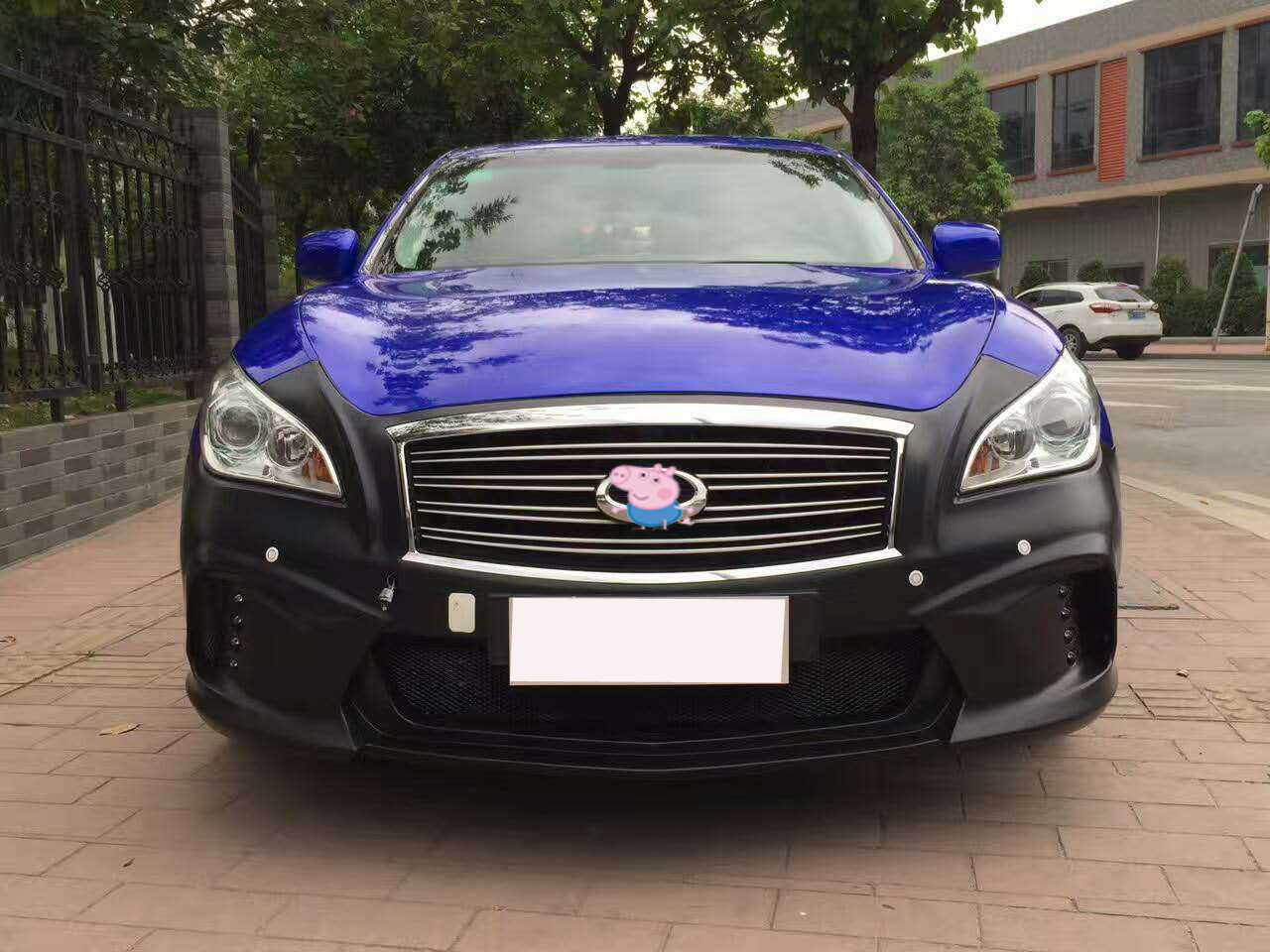 适用于英菲尼迪q70l m25l改装wald大包围英菲尼迪m改wald包围