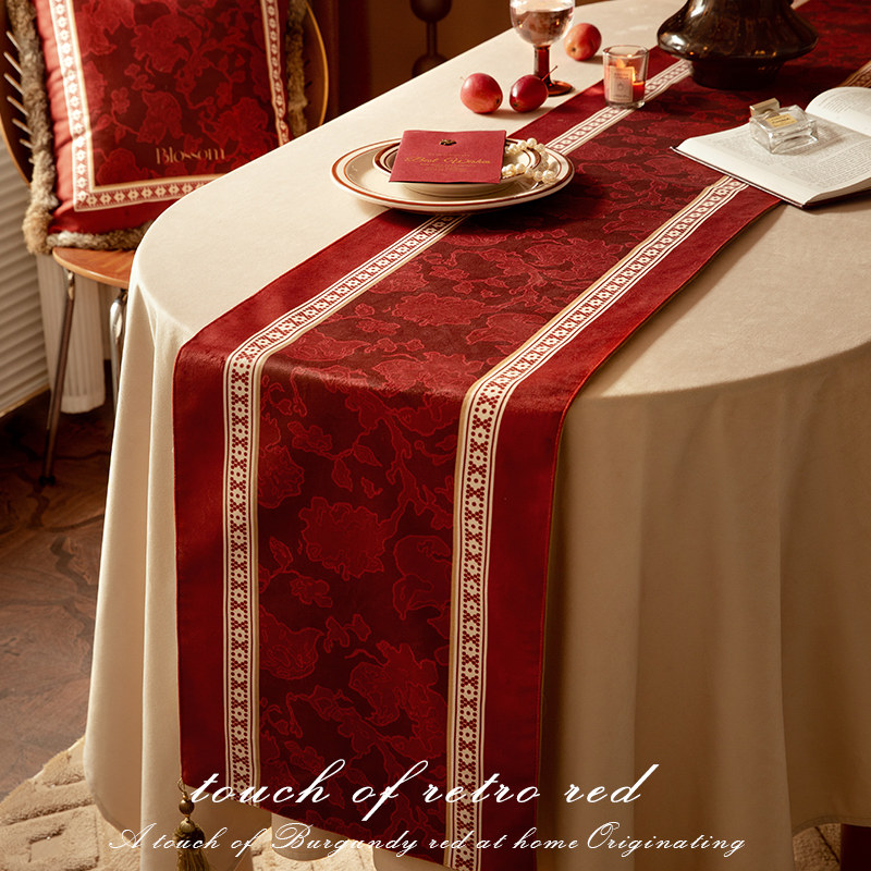 范居态度新年红色桌旗氛围感定制