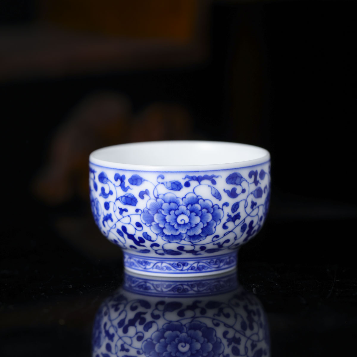 九段烧妙手青花缠枝莲纹茶器套装景德镇压手杯陶瓷三才盖碗高白泥