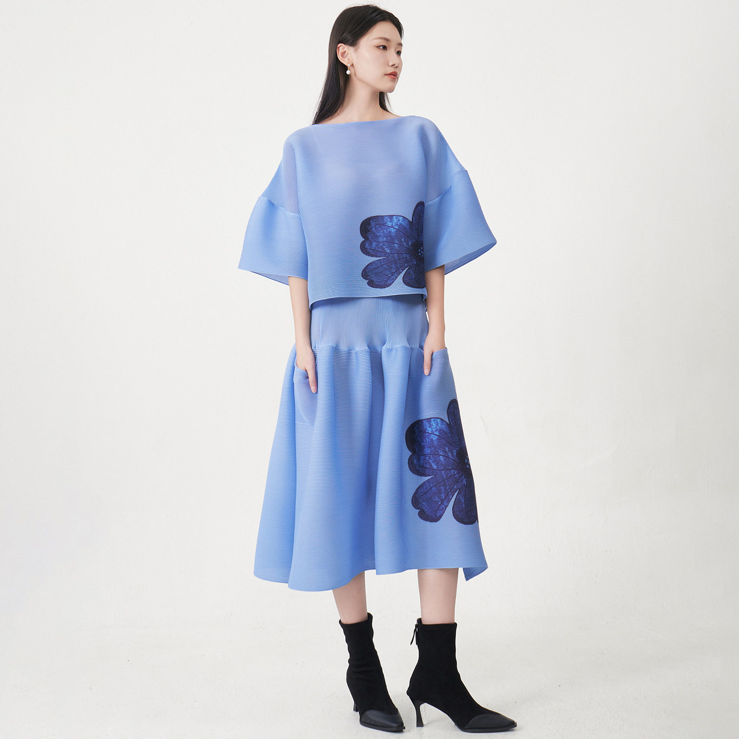 三宅套装春装新款女装设计感小众宽松T恤上衣印花半身裙两件套潮