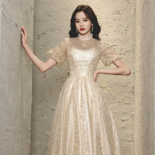 Золотое длинное элитное вечернее платье, премиум класс