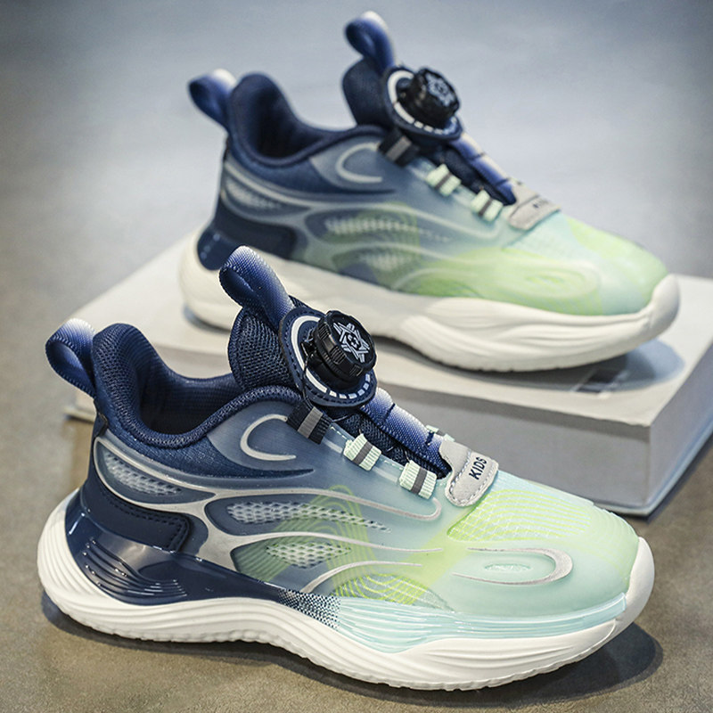 男童鞋子春秋2026新款儿童运动鞋软底大童男孩学生专业跑步鞋防滑