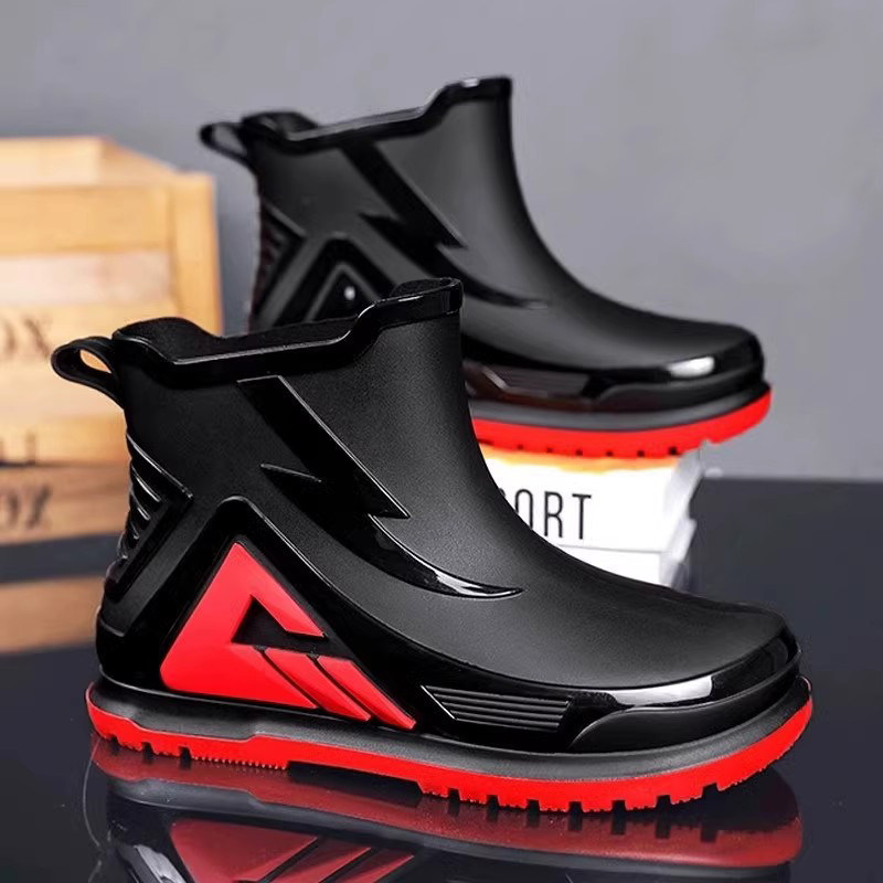 儿童雨鞋男童防滑雨靴中大童男孩上学专用防水胶鞋中学生中筒水鞋