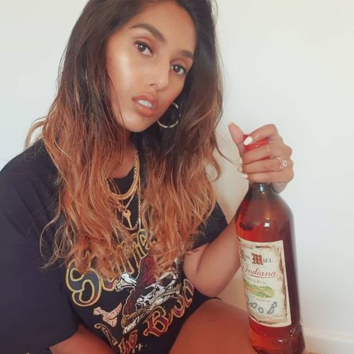 西班牙加纳利群岛进口少女朗姆酒