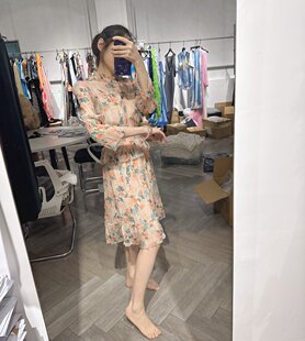 私订高货油画浪漫风法式真丝顺纡绉印花连衣裙甜美高气质度假通勤
