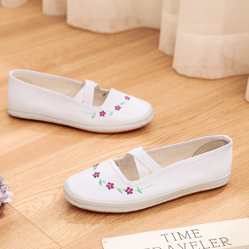 小白鞋绣花帆布鞋体操舞蹈鞋