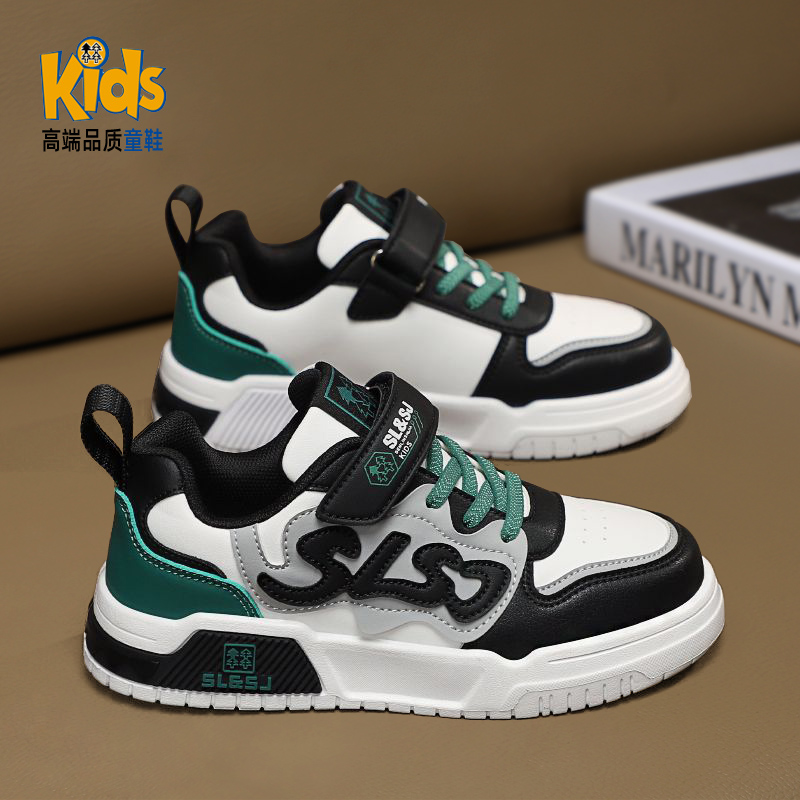 官方正品男童新款轻便运动板鞋