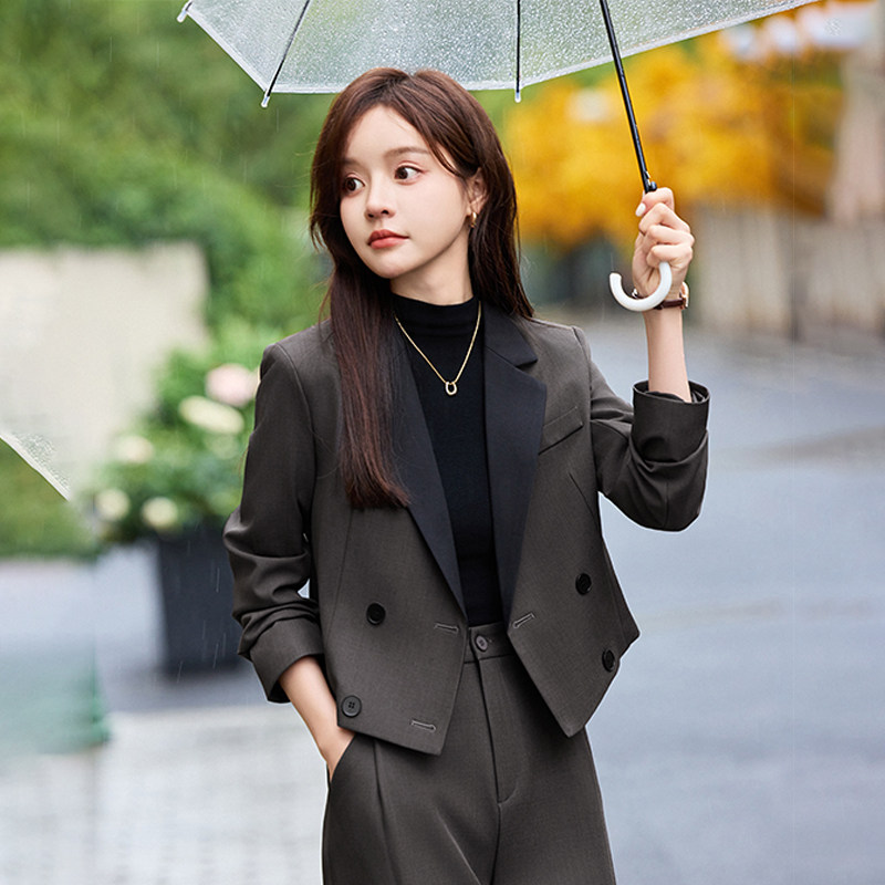 短款西装套装女春秋季2025新款休闲小个子高级感灰色职业西服外套