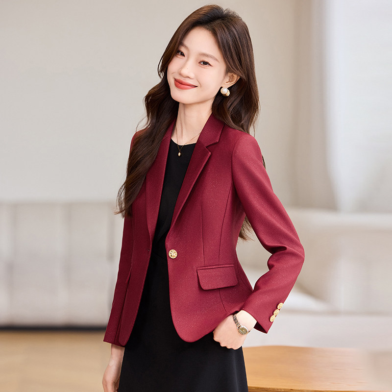 酒红色西装外套女2026新款春夏高级感小个子气质通勤小西服上衣春