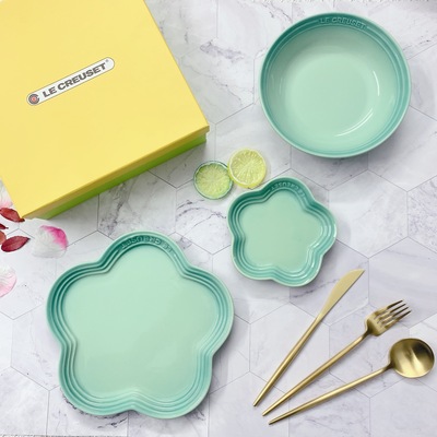 lecreuset酷彩花盘小花瓣盘