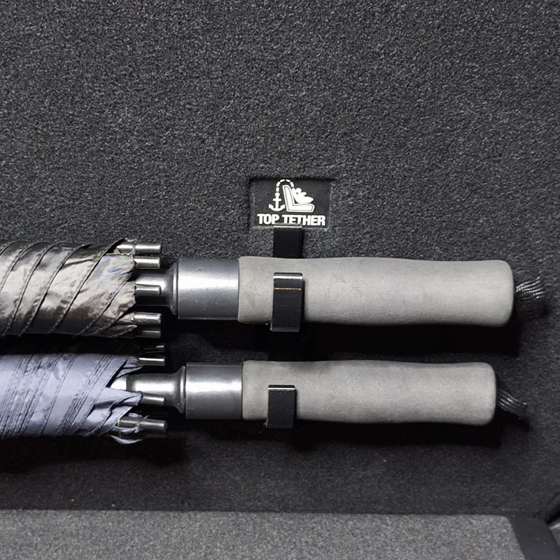 跨境新款汽车雨伞挂钩轿