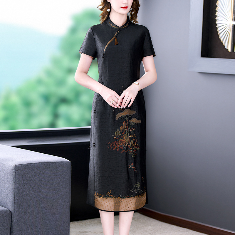 真丝香云纱定制高端服装（真丝香云纱女装）-第1张图片-潮百科
