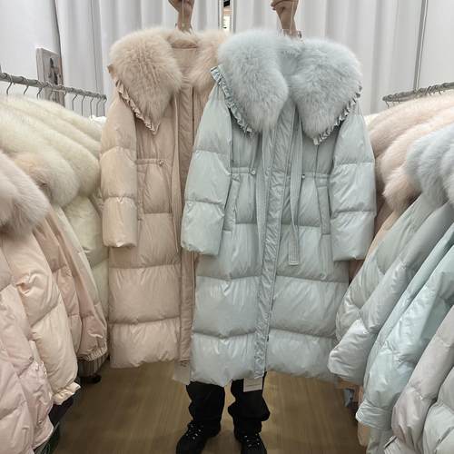 狐狸毛大毛领长款过膝羽绒服