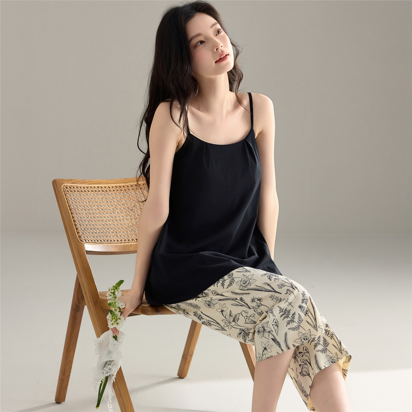 带胸垫睡衣女纯棉吊带夏天薄款宽松全棉布料女士家居服七分裤套装