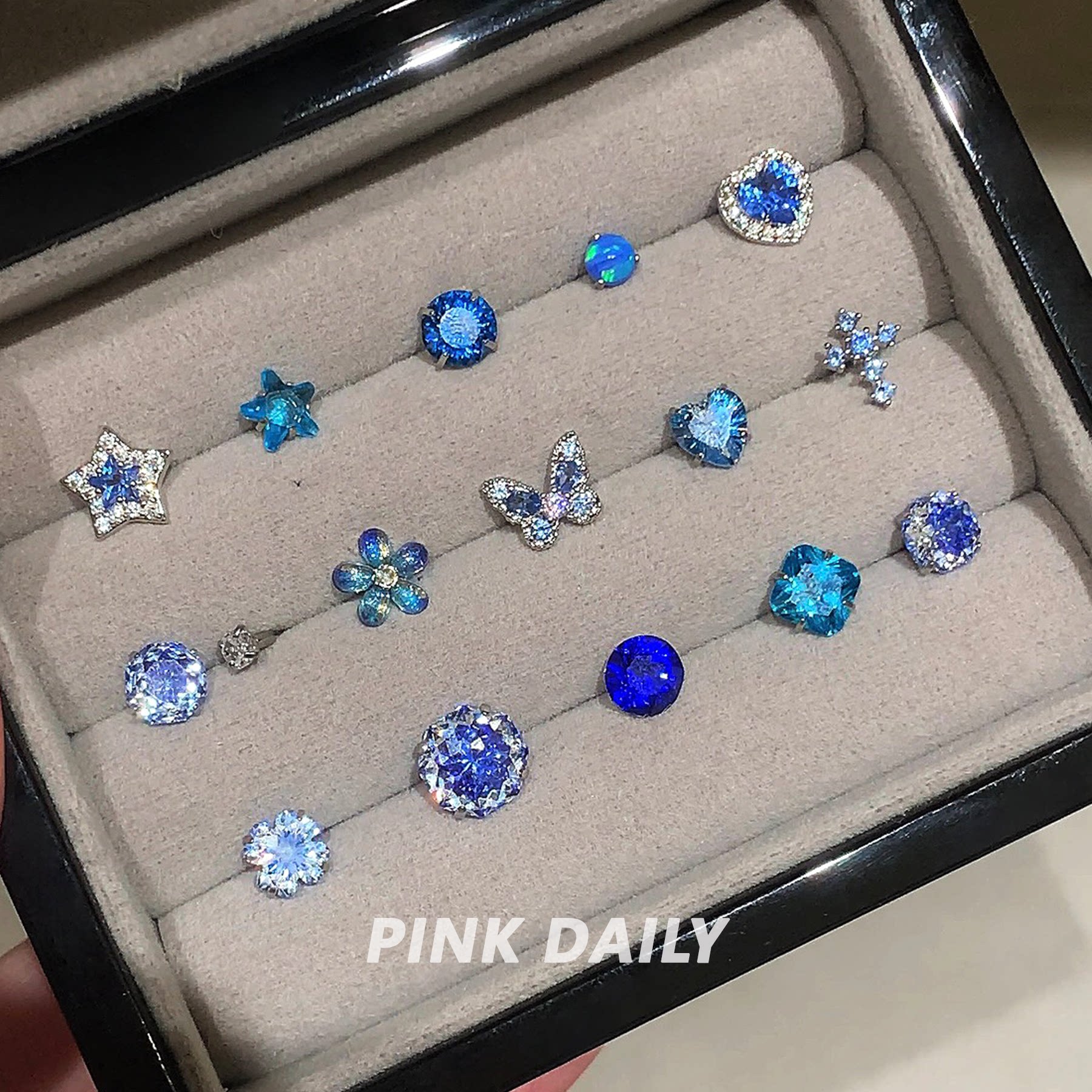 Pink Daily爆闪蓝色锆石爱心星星蝴蝶钛钢耳钉女高级感耳骨钉耳饰