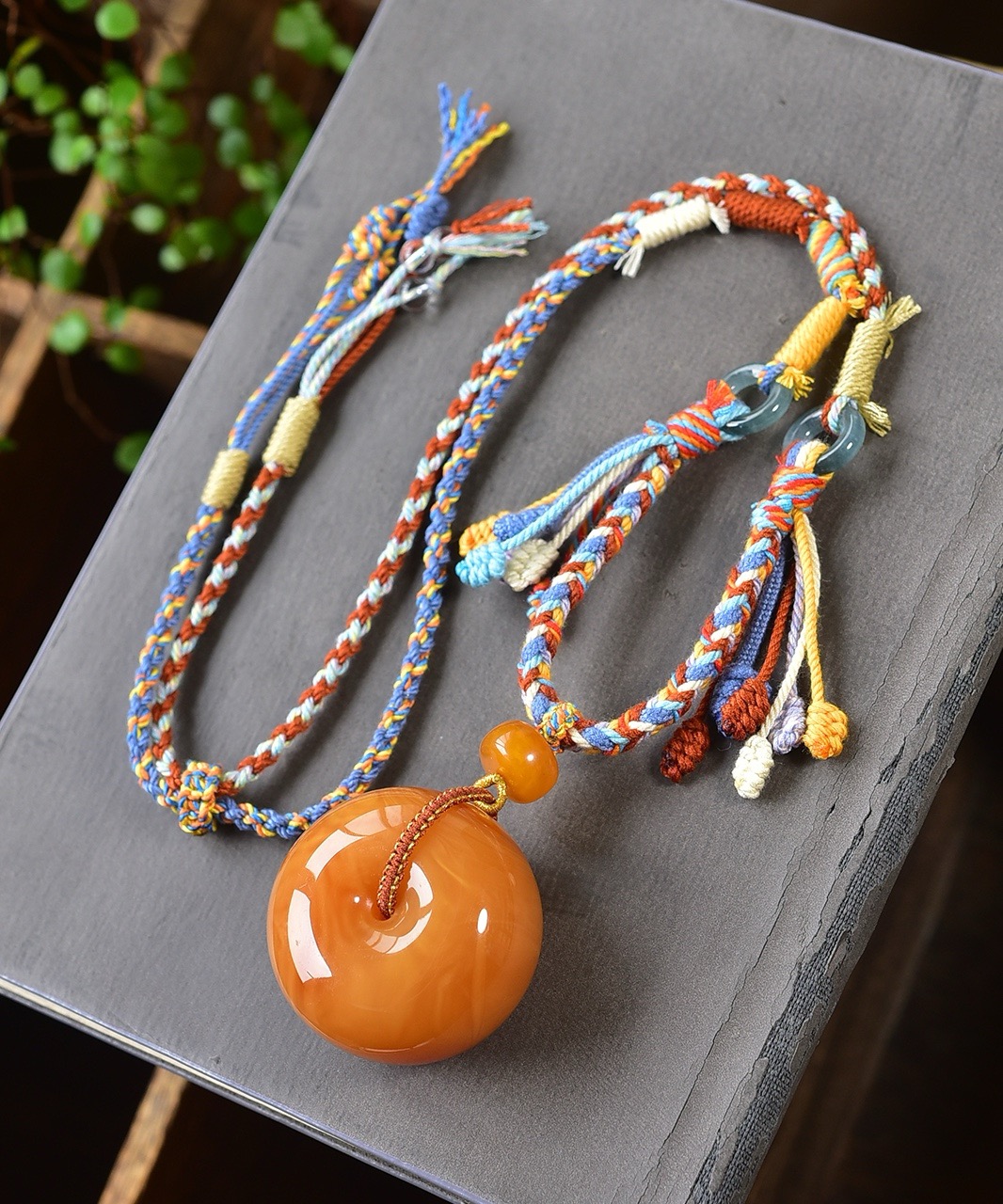 收藏级天然老蜡蜜蜡平安扣项链颜色变美纹路造孽