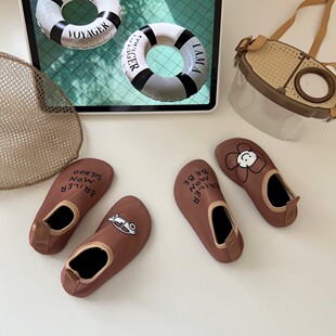 儿童沙滩鞋袜防滑宝宝涉水鞋男女幼童溯溪鞋速干海边赶海游泳装备