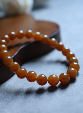 新疆和田玉且末料红糖手串8mm