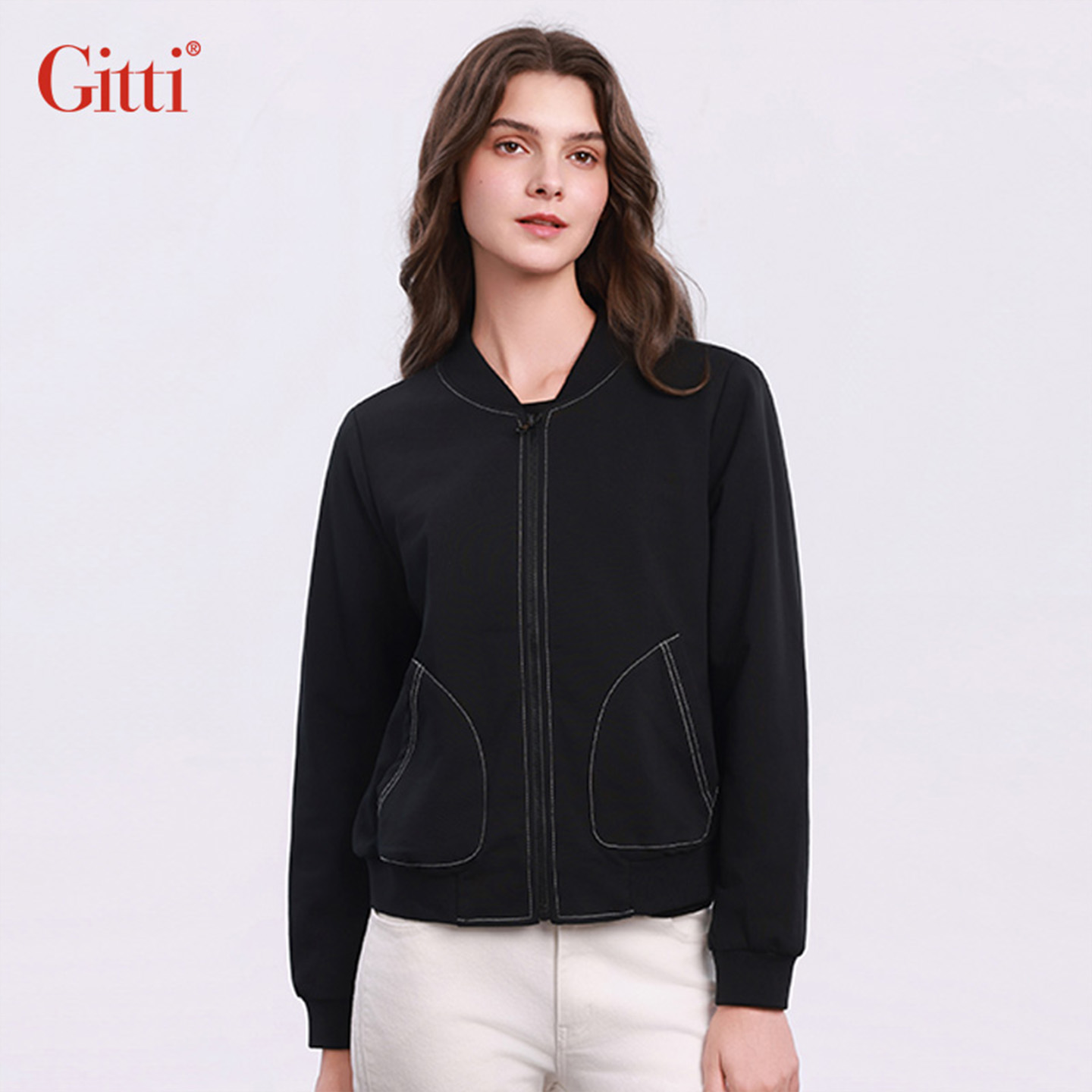 Gitti/吉蒂短款低圆领大口袋休闲夹克衫女棉修身针织外套G255310