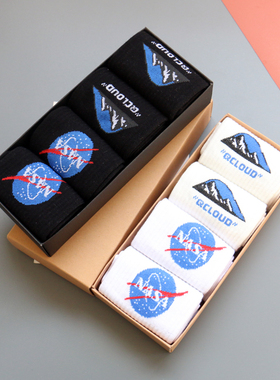 青少年中筒袜子学生棉袜男女春季潮流街头透气防臭运动袜4双盒装