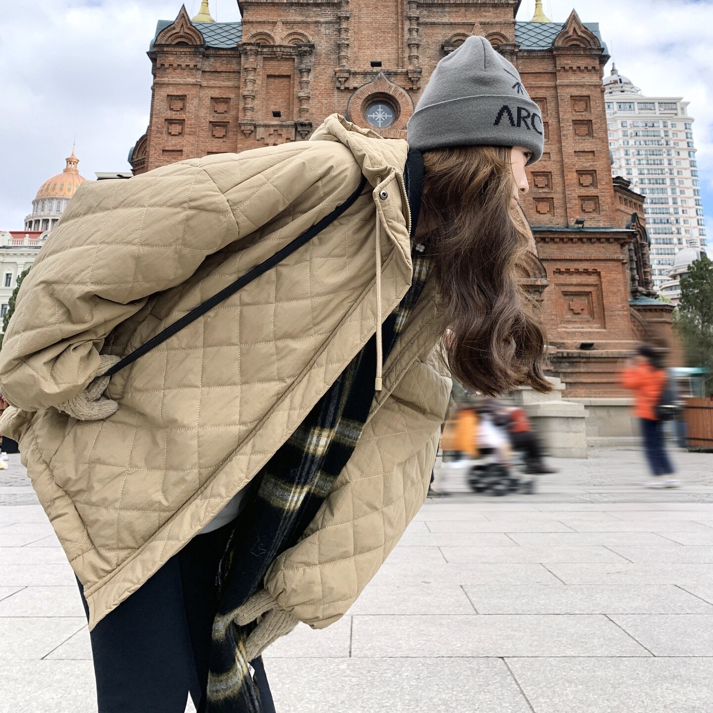 @25冬新款数据好！出货中绗线格子高克重棉服257-58372-P195K278,女装棉衣/棉服,浙宝257