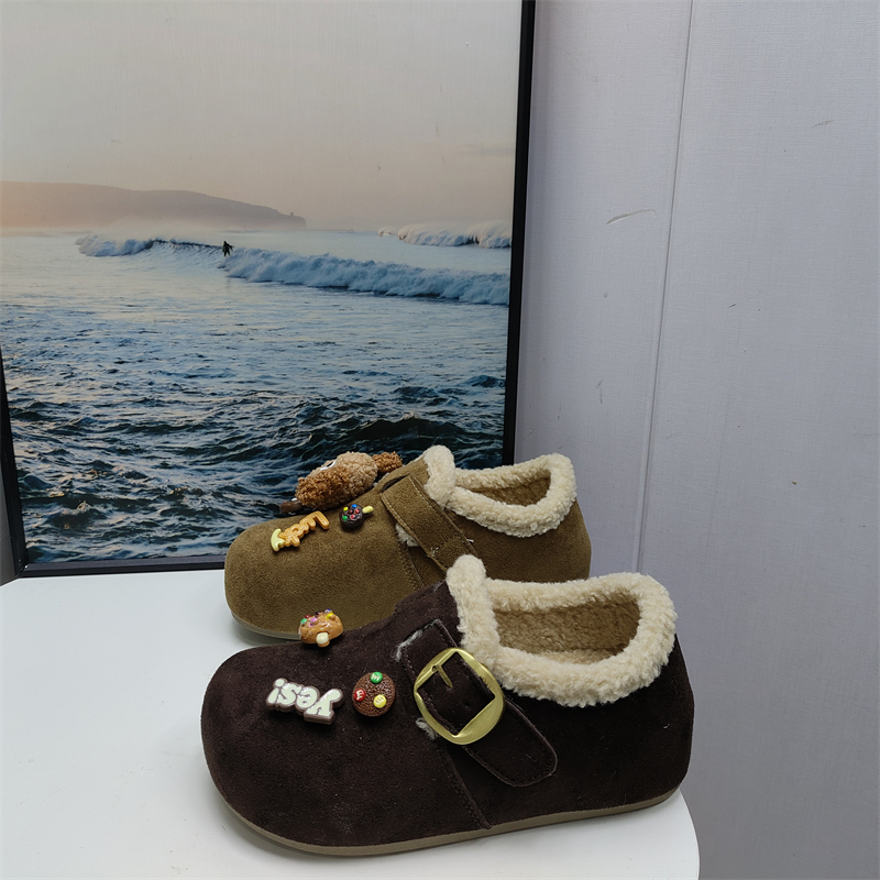 工厂断码处理秋冬季新款女鞋内增高可爱卡通装饰棉鞋加绒勃肯鞋