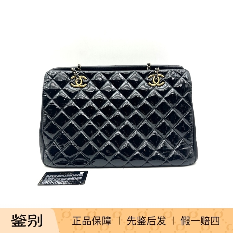 Chanel香奈儿黑金漆皮双c保龄球单肩包 99新 17467295