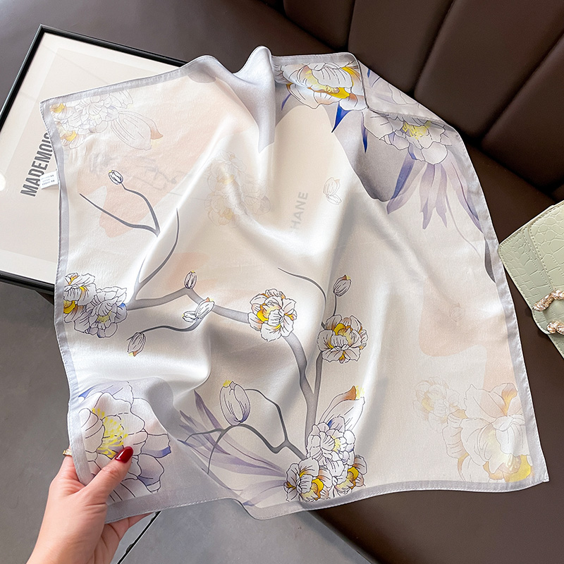 小方巾100%桑蚕丝丝巾