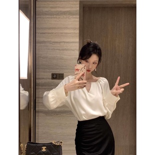 剩饭cellchok法式缎面长袖衬衫女秋设计感别致轻熟气质显瘦上衣