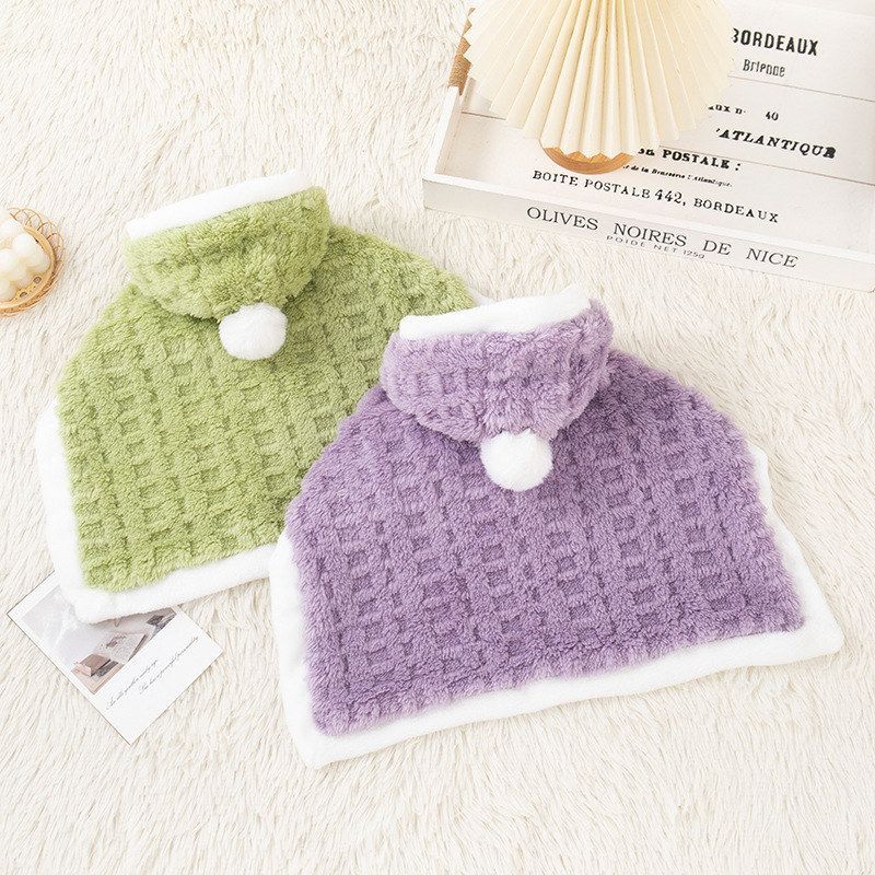 狗狗衣服秋冬睡觉披风小方格连帽斗篷保暖猫咪衣服小型犬宠物服装