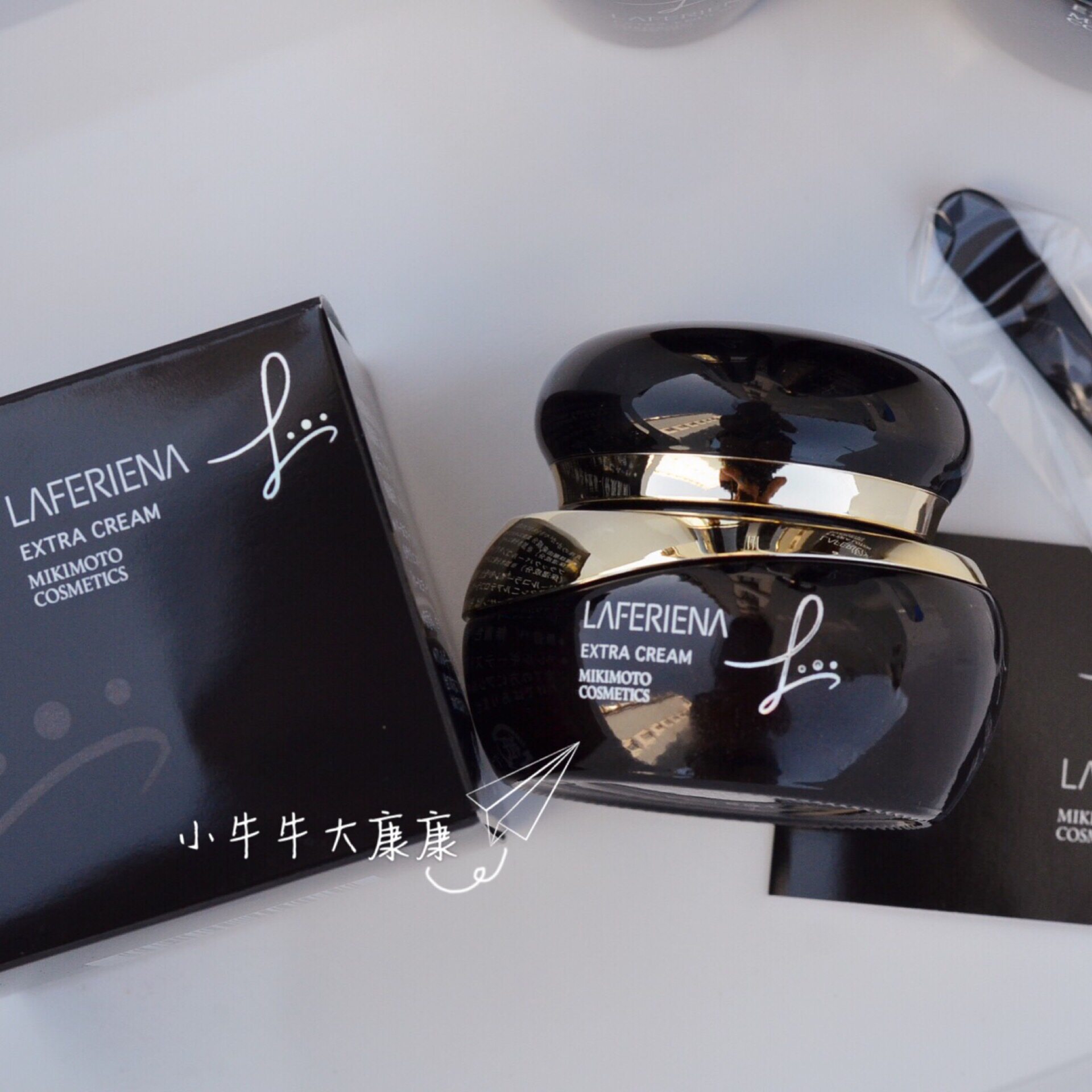 日本 御木本MIKIMOTO EXTRA 黑珍珠活肤精华霜 滋养面霜 30ML