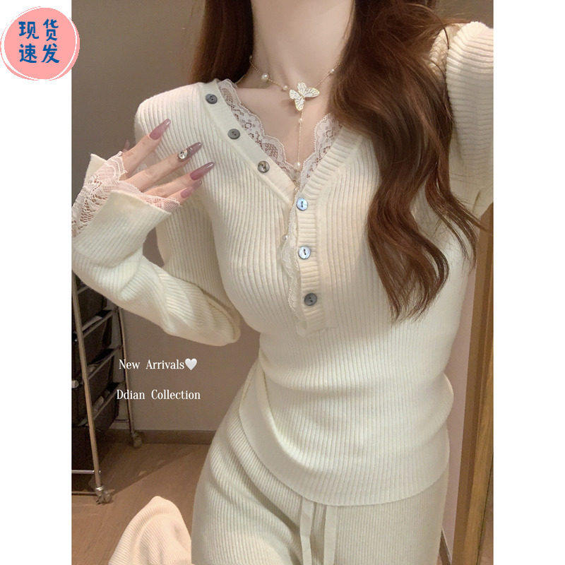 绝美纯欲V领蕾丝拼接打底衫女春季法式内搭高级感毛衣针织衫上衣,女装/女士精品,毛针织衫,淘宝优惠券,粉丝福利购,淘宝优惠卷