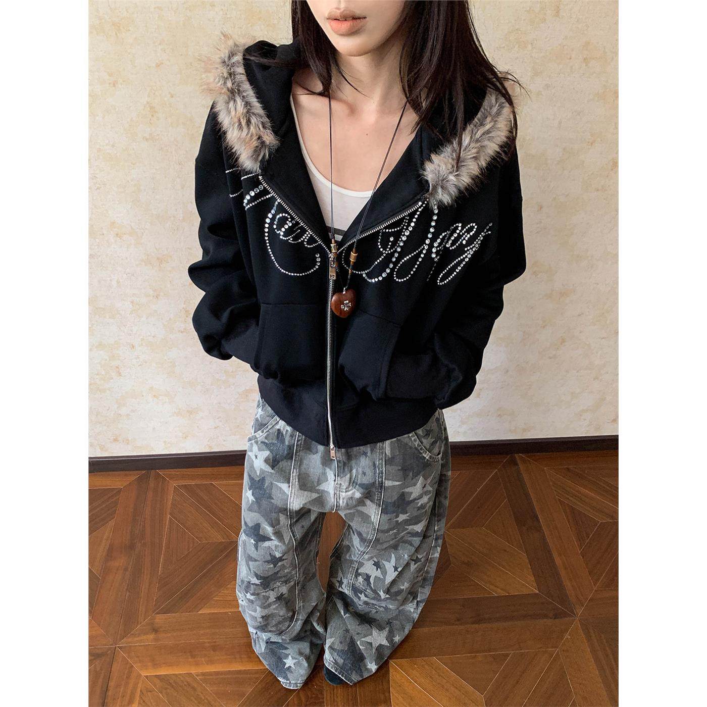 Apocket美式辣妹小众烫钻字母毛领连帽卫衣千禧覆古收腰短外套女