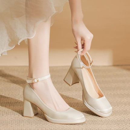 7cm玛丽珍高跟鞋婚鞋防水台女粗跟小个子缎面新娘鞋婚鞋婚纱单鞋