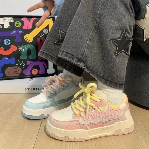 多巴胺鸳鸯鞋子2025新款百搭小白鞋新中式女鞋厚底原创休闲板鞋