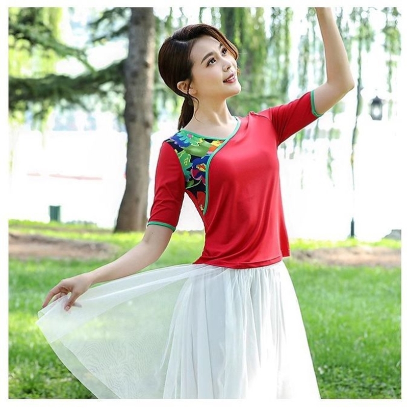 广场舞服装女套装裙子新款红短袖上衣中老年演出服套装