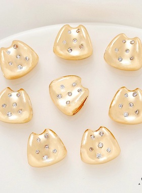 迷饰妮女铜包金保色大孔吊坠