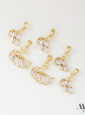 迷饰妮女铜包金镶锆石天鹅吊坠