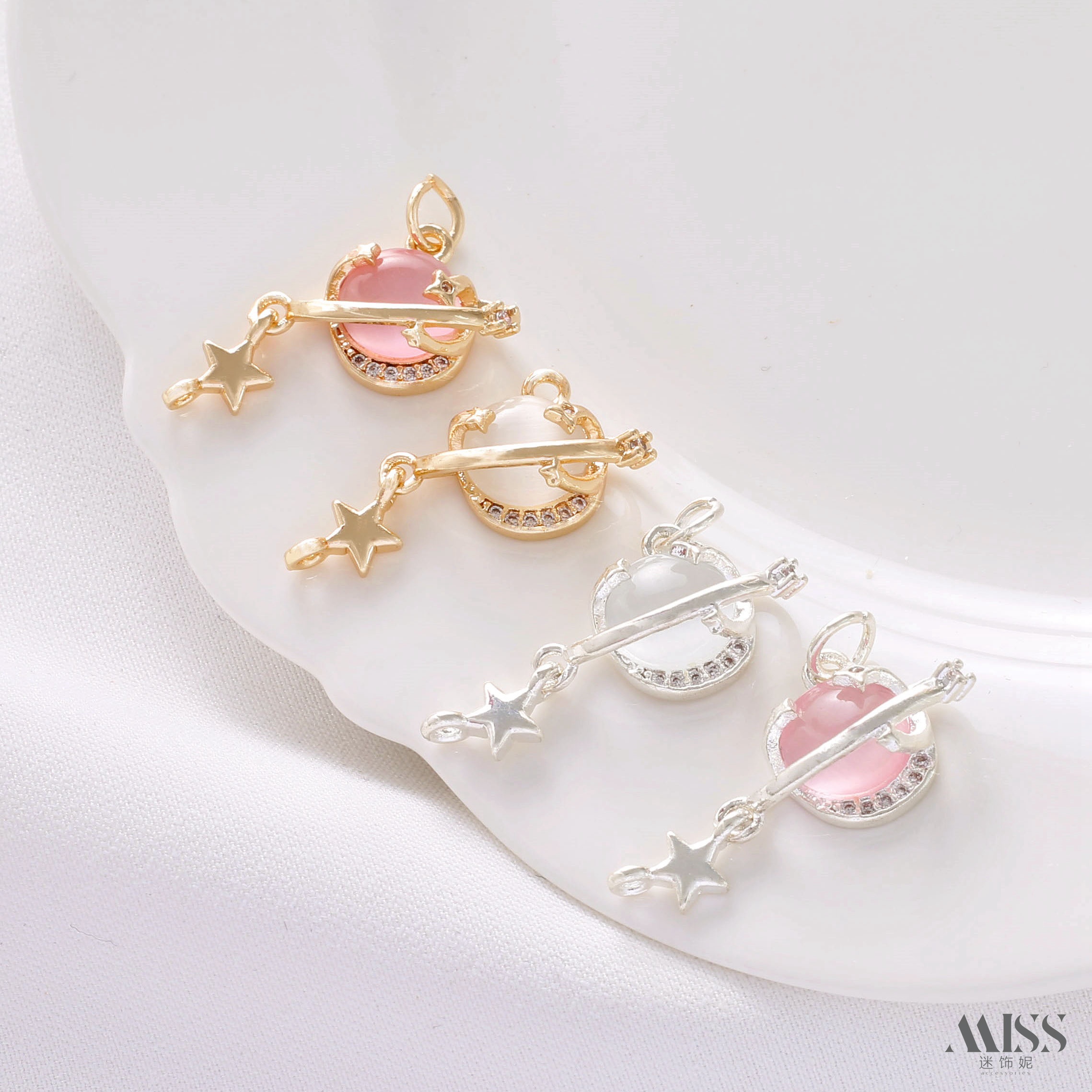 14K包金保色镶嵌猫眼石锆石星月宇宙星球吊坠diy手链项链耳饰配件