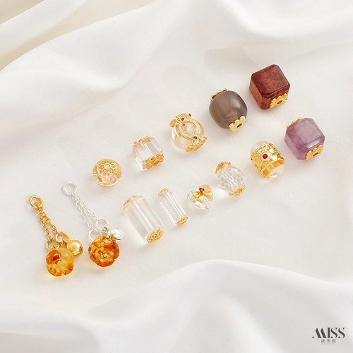 祢饰妮天然白水晶隔珠花珀吊坠