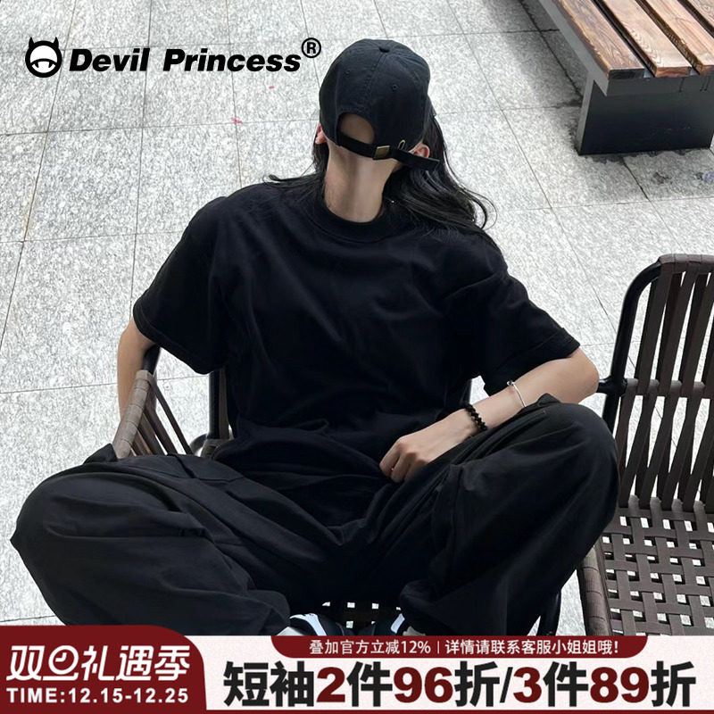 短袖高级感简约风无性别穿搭