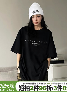hiphop嘻哈风设计感字母印花黑色短袖女t恤大版宽松显瘦正肩上衣
