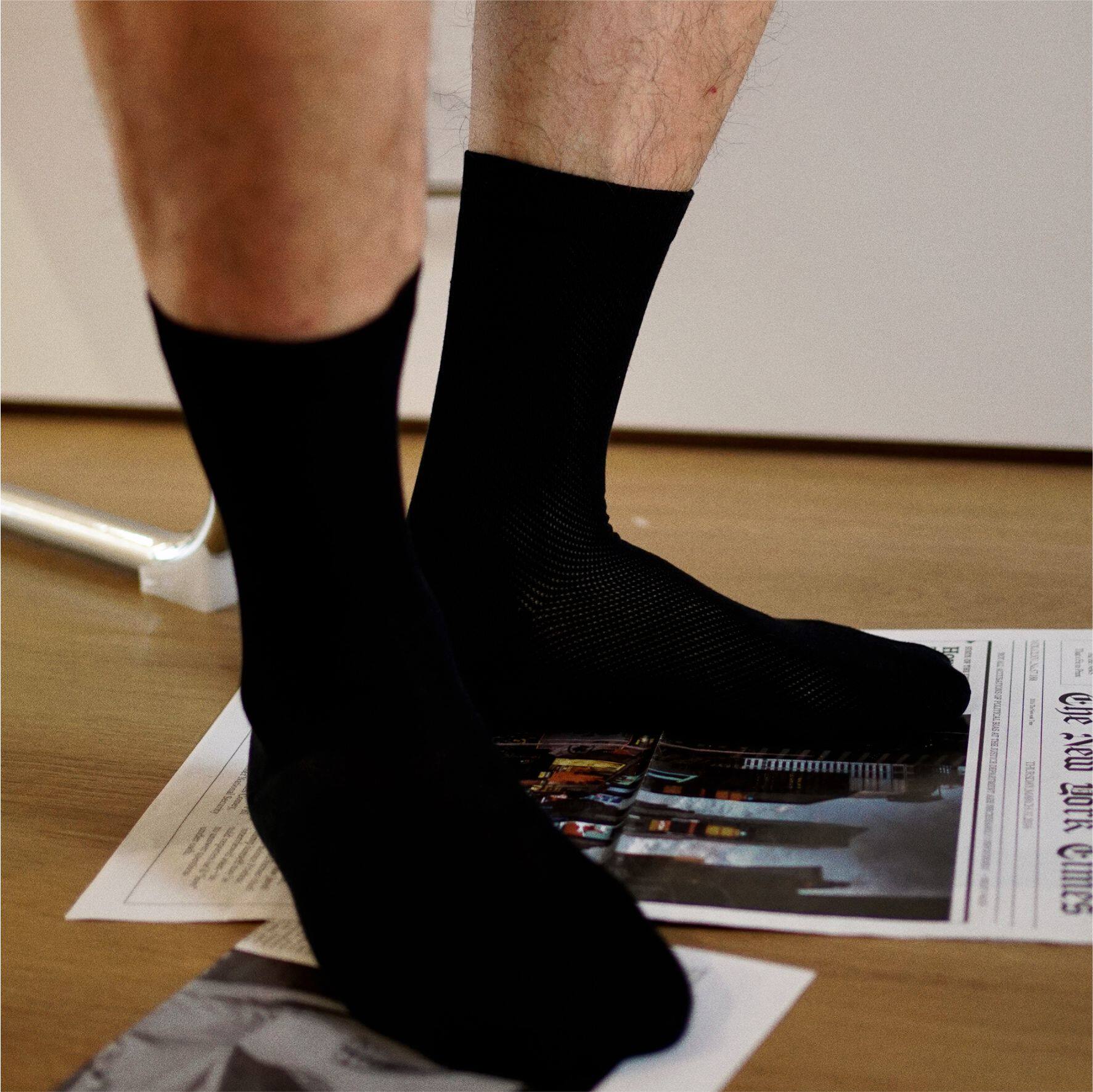 夏天男士网眼透气中筒袜纯棉吸汗长袜黑色商务袜纯棉吸汗防臭袜