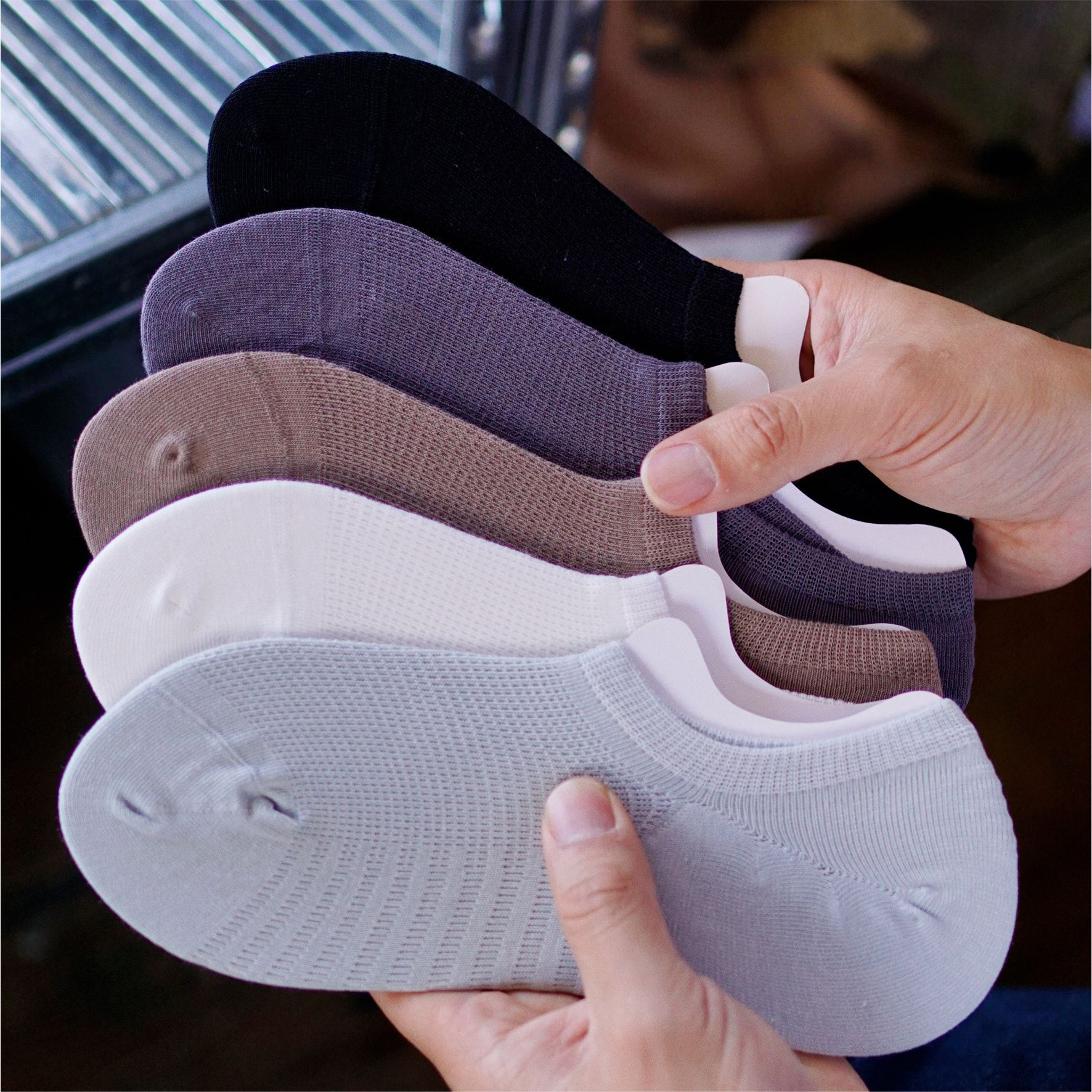 袜子男士浅口袜网眼透气舒适纯棉袜硅胶防滑隐形袜防掉跟纯色袜