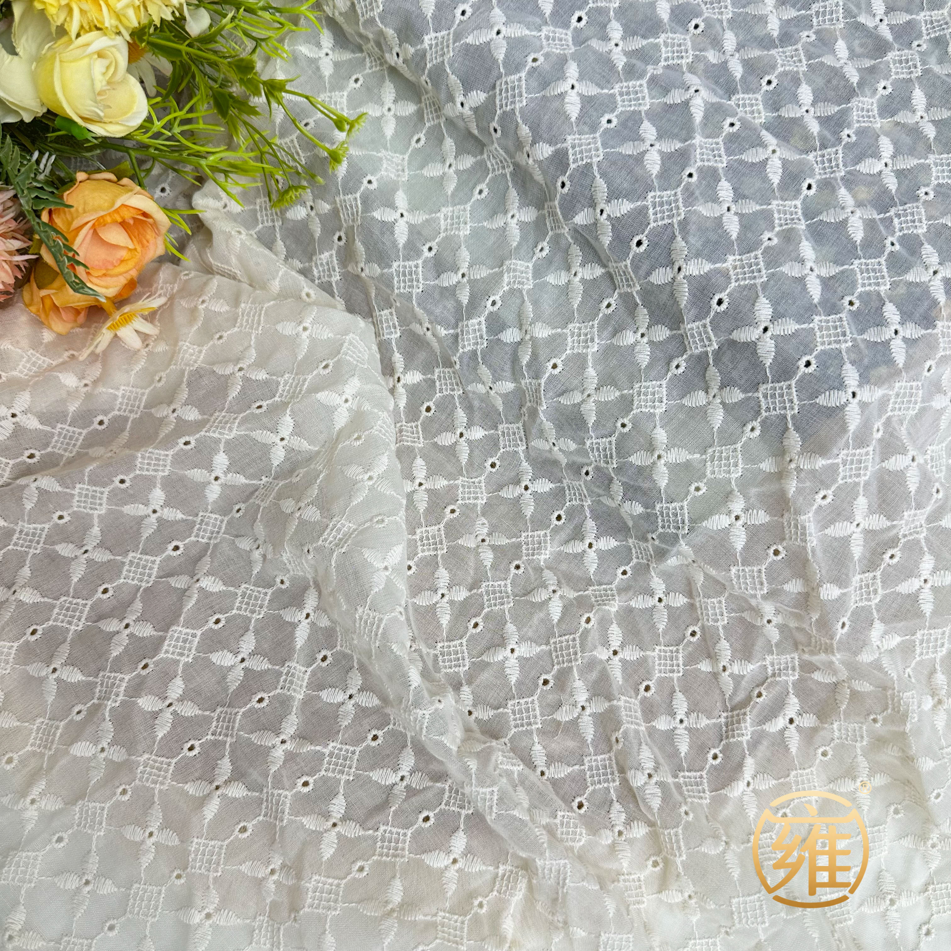 米色田园风方格小碎花绣花布料镂空刺绣网纱连衣裙婚纱花边辅料